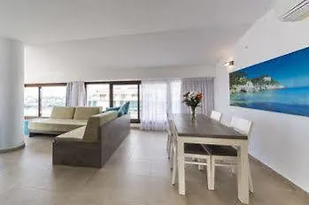 Esmeralda Hotel 3*